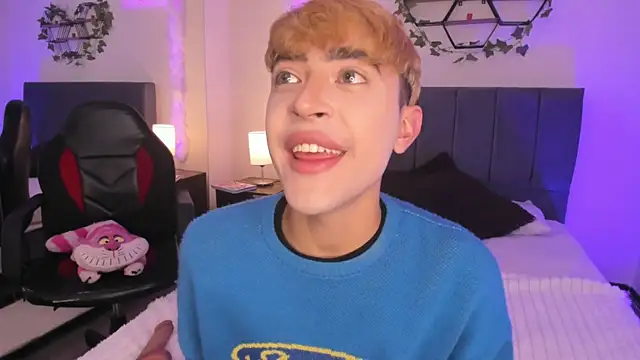 JustinCastiblanco online show from October 16, 11:29 am