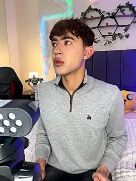 JustinCastiblanco online show from January 8, 11:27 am