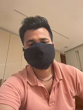 Snapshot of Notme_09 chatting on March 1, 5:57 pm Notme 09 online show from March 1, 5:57 pm