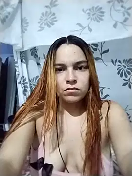 Snapshot of AriannaRose chatting on October 30, 4:33 am AriannaRose online show from October 30, 4:33 am