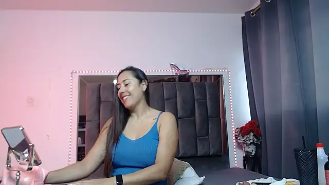 Salmma Milf online show from April 25, 11:46 am