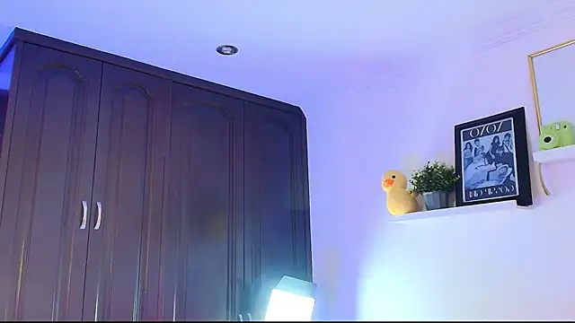  TiniWild online show from November 24, 1:00 pm