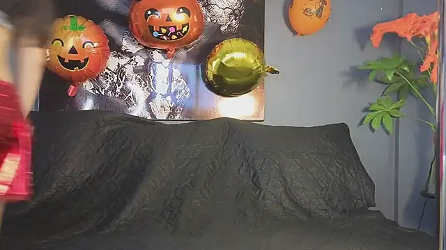 celestesecrett online show from October 31, 4:58 pm