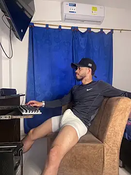 Kylian Alessandro online show from January 6, 12:20 pm