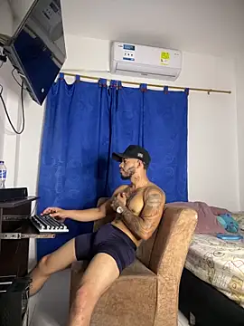 Kylian Alessandro online show from February 23, 11:11 am