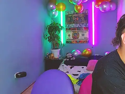 Snapshot of Latin_boysxxxx chatting on October 15, 11:46 pm Latin boysxxxx online show from October 15, 11:46 pm