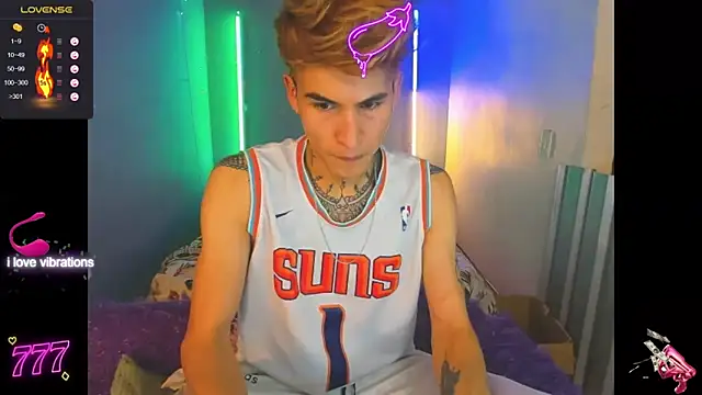 Latin boysxxxx online show from March 27, 11:38 pm