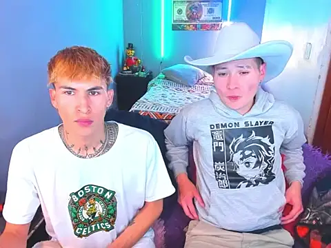 Latin boysxxxx online show from February 13, 2:33 am