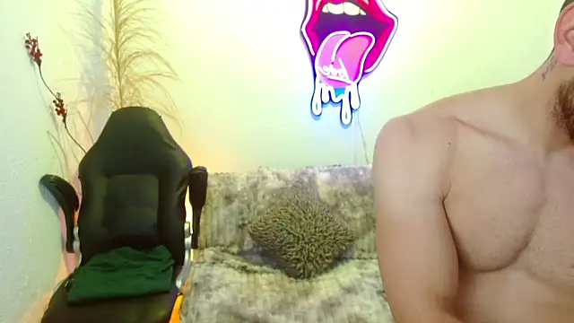 Snapshot of Ethan_Blaze chatting on November 8, 11:47 am Ethan Blaze online show from November 8, 11:47 am