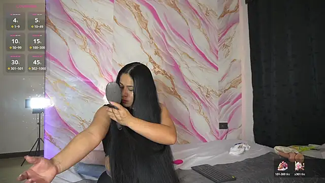 zoe longhair online show from May 27, 7:43 pm