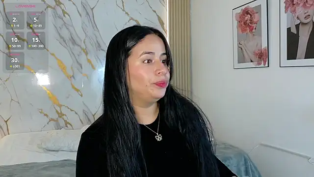 Snapshot of zoe_longhair chatting on June 12, 1:20 pm zoe longhair online show from June 12, 1:20 pm