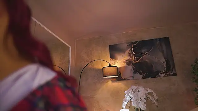 Snapshot of TiffanyBlaize chatting on November 29, 7:14 pm TiffanyBlaize online show from November 29, 7:14 pm