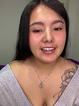 Mellani luod online show from April 8, 6:31 pm