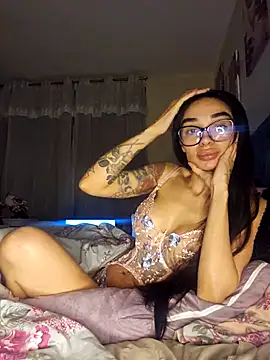 LucyMiax online show from October 24, 1:04 am