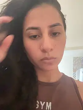 fernanda317 online show from April 23, 10:11 pm