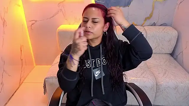 Snapshot of noa_tp chatting on November 5, 12:30 pm noa tp online show from November 5, 12:30 pm