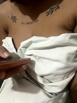 jasmyn0088 online show from October 24, 9:08 am