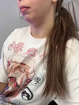 Snapshot of Ya_Siro chatting on May 8, 3:05 pm Ya Siro online show from May 8, 3:05 pm