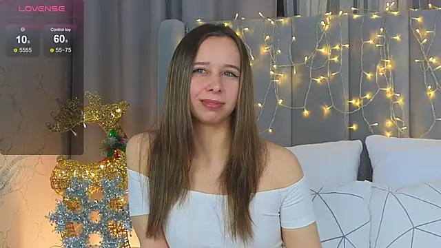 Snapshot of Ya_Siro chatting on December 17, 4:34 pm Ya Siro online show from December 17, 4:34 pm