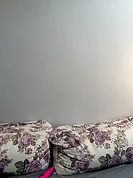 Alevsiz1 online show from November 21, 11:15 pm