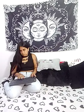 abby n emily online show from November 3, 12:31 pm