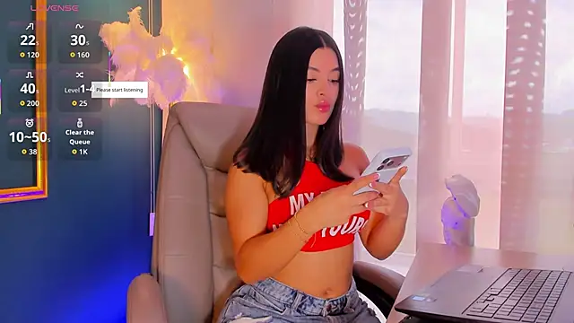 Rashel Frost  online show from May 7, 6:22 pm