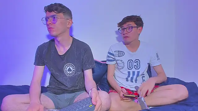 Snapshot of dani_angel_dark chatting on November 15, 11:53 pm dani angel dark online show from November 15, 11:53 pm