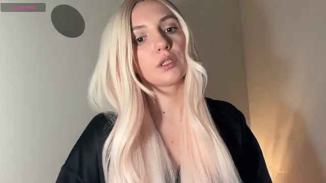 cute cake online show from January 8, 3:18 pm