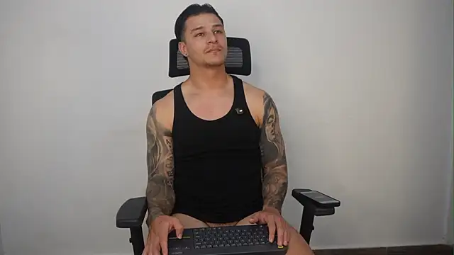 Dominick walker online show from March 20, 3:40 am