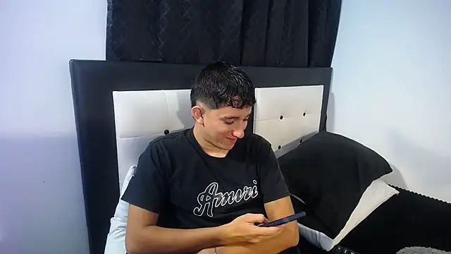 Dravith Valery online show from February 19, 5:37 am