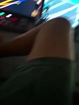 shainnfk online show from December 3, 6:07 pm