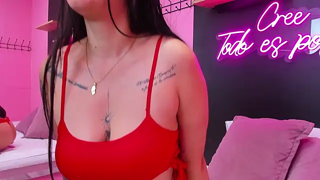 JuliethCruz  online show from October 28, 6:07 pm