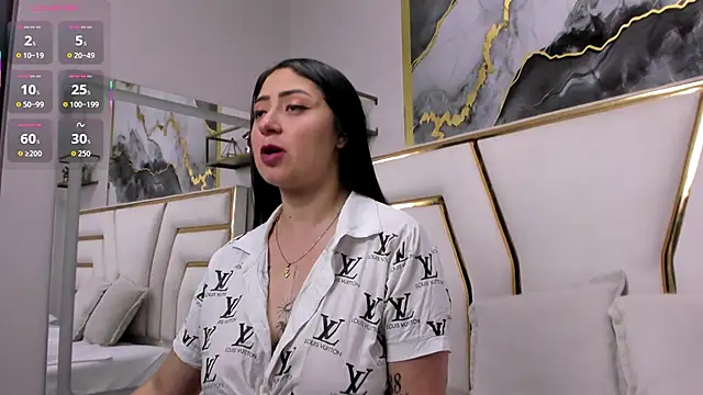 JuliethCruz  online show from October 25, 5:46 pm