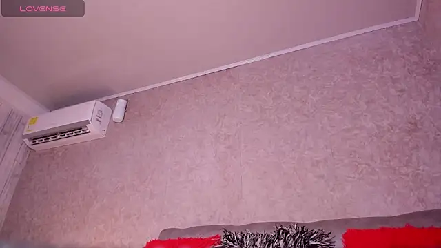 xkaty grey online show from November 6, 8:35 pm