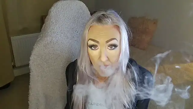 TheOGMiaMystique online show from March 28, 3:24 pm