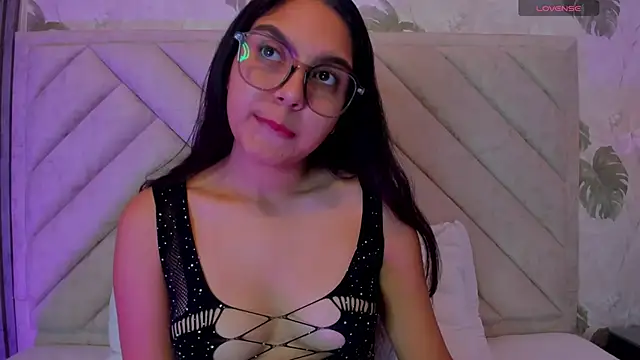 Lexy-Sweet1 online show from November 6, 4:05 am