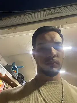 Snapshot of Leonardmoppet chatting on November 11, 11:42 pm Leonardmoppet online show from November 11, 11:42 pm