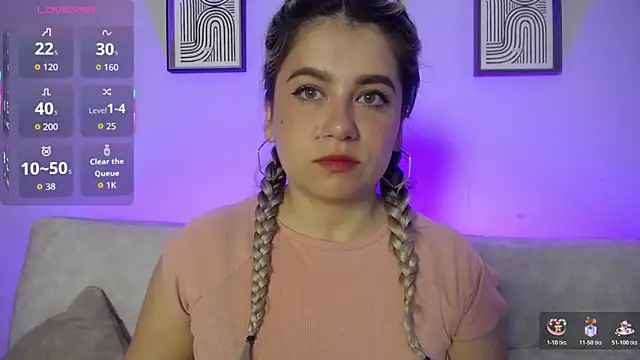 Sweet Bella Valery online show from November 4, 11:19 pm