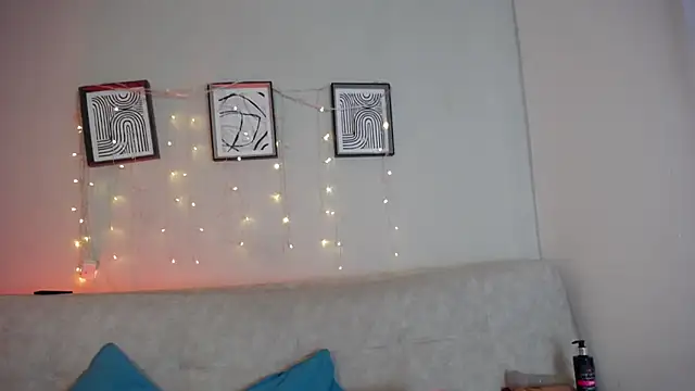 Sweet Bella Valery online show from April 13, 2:32 pm