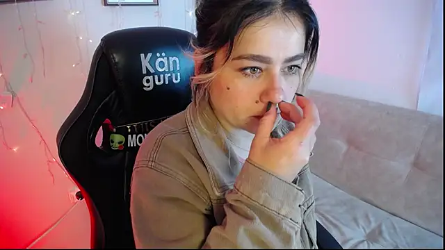 Sweet Bella Valery online show from March 20, 1:12 pm