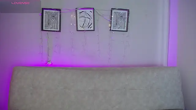 Sweet Bella Valery online show from March 14, 9:54 pm