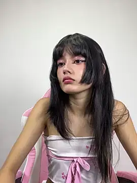 AnaisXoXo online show from November 12, 10:35 pm