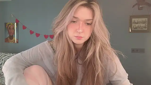 BellaSink online show from March 31, 5:31 am