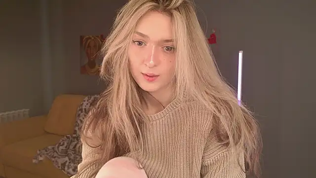 Snapshot of BellaSink chatting on February 28, 5:40 am BellaSink online show from February 28, 5:40 am