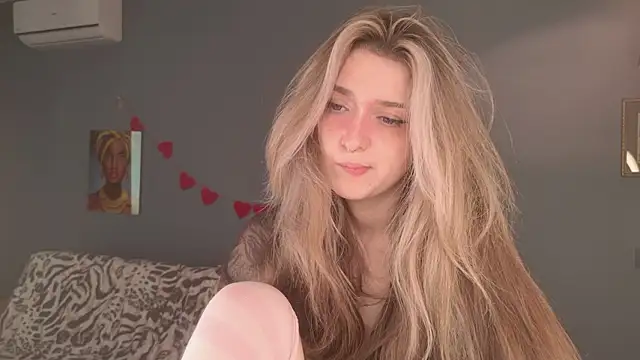 BellaSink online show from March 27, 8:26 am