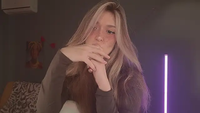 BellaSink online show from April 14, 5:34 am