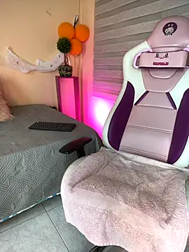 Snapshot of Meggie_ chatting on November 4, 11:41 pm Meggie online show from November 4, 11:41 pm