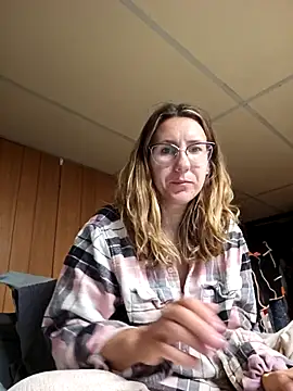 pleasureme24k online show from November 12, 6:01 pm