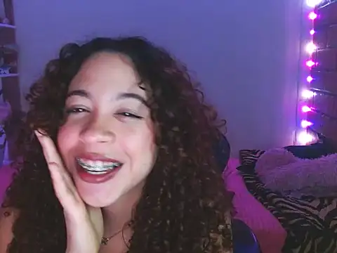 Medussa3033 online show from March 21, 6:47 am