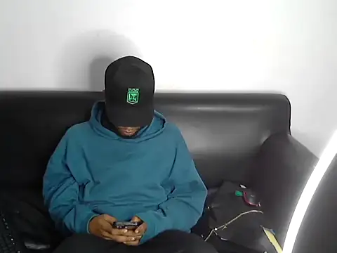 AXionX online show from December 4, 8:57 am